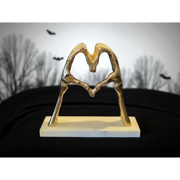 New GLD Metal Marble Skeleton Heart Hands Sculpture Love Halloween Holiday Decor - Picture 1 of 2